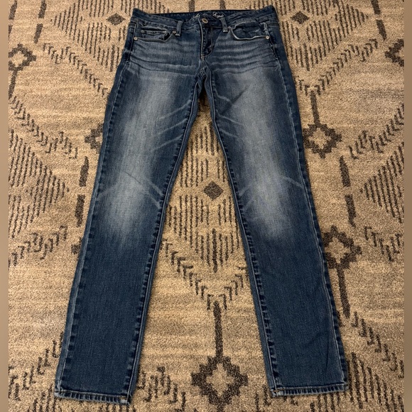 American Eagle Outfitters Denim - Women’s American Eagle (AE) Denim Skinny Blue Jeans: Size 8